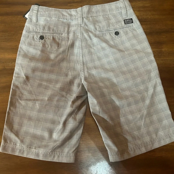 NWT O’Neill Relaxed Fit Below the Knee Shorts - Picture 2 of 5
